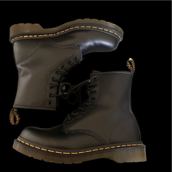 1460 Dr. Marten Boots - Picture 4 of 4